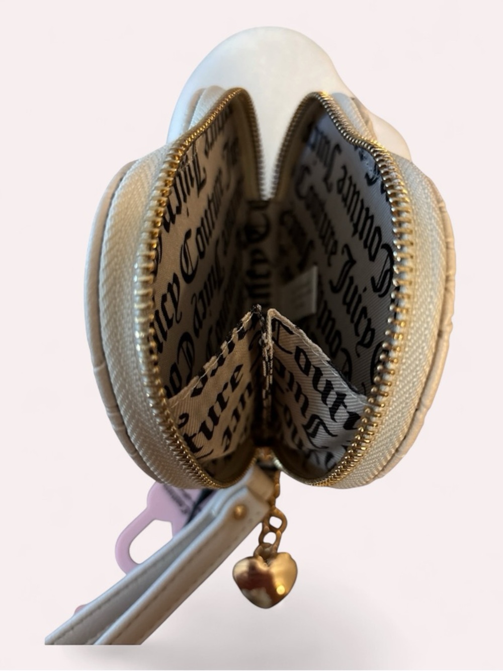 Juicy Couture Crystal Heart Charm Wristlet in Ivory - Picture 3 of 4